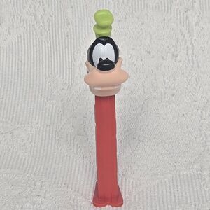 Vintage Disney Goofy Pez Candy Dispenser Toy Collectable Retro